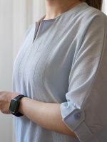 تونیک یقه V