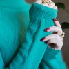 بلوز بافت گپ یقه اسکی