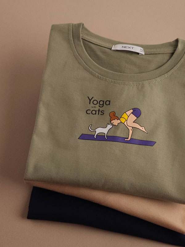 تیشرت نخ پنبه ‌‌Yoga with cats (ایراددار)