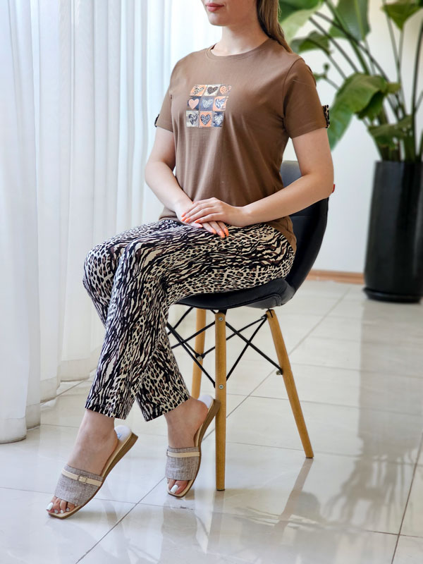 ست خونگی زنانه تیشرت و شلوار‌ قلبی
