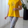 ست راحتی تیشرت و شلوارک زنانه Rest