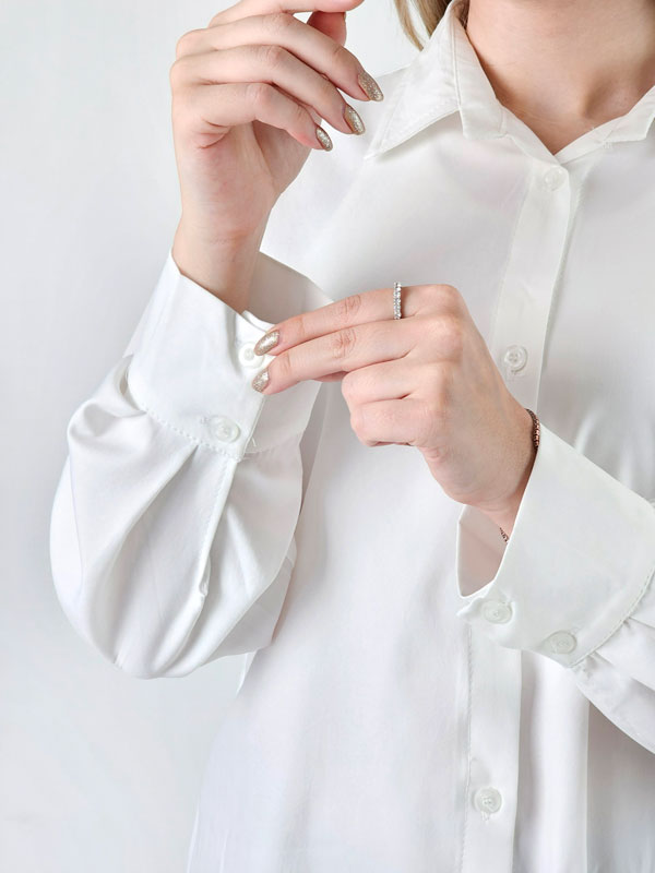 شومیز سفید گلاره (ایراددار)