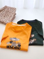 ست راحتی زنانه تیشرت و شلوارک Moschino